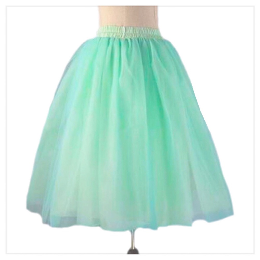 CHIFFON TULLE SKIRT                  🎉ℋℙ🎉